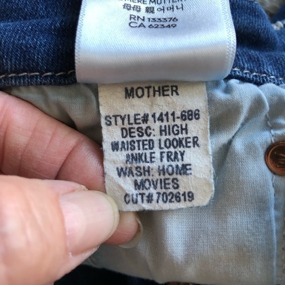Mother High Waisted Looker Ankle Fray Wash Home Movies 27 - Picture 11 of 14